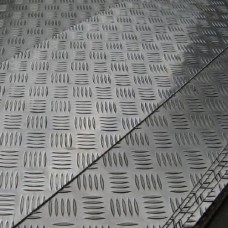 Лист нержавеющий рифленый г/к квинтет 12Х18Н9Т 3 мм