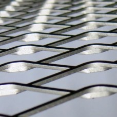 Сетка нержавеющая просечно-вытяжная TR 08Х18Н12Т 10х4х0,63х0,5 мм ТУ 1470-002-46288331-2009